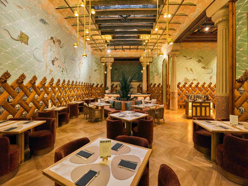 Hotel EspaNa Ocean Drive image
