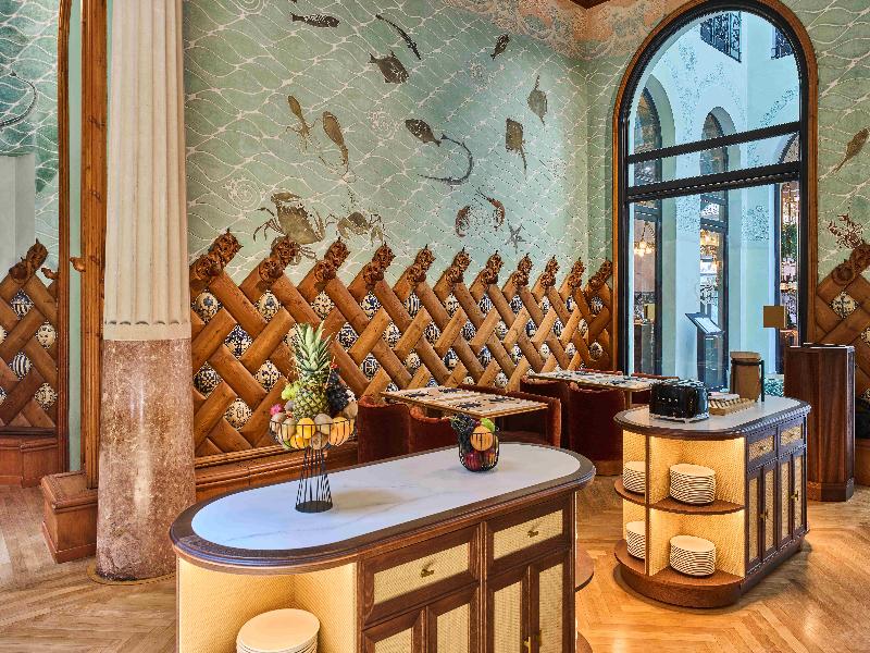 Hotel EspaNa Ocean Drive image