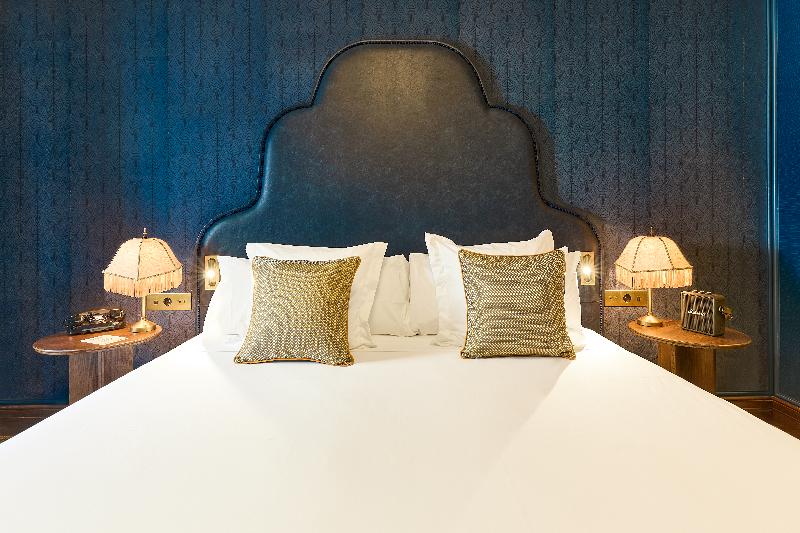 España Ocean Drive Newly Renovated image