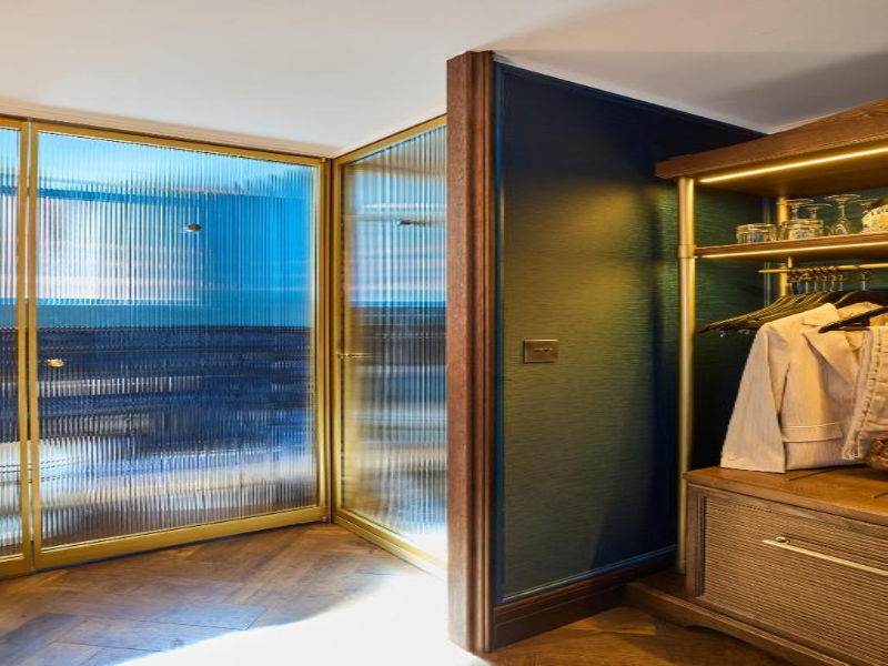 España Ocean Drive Newly Renovated image