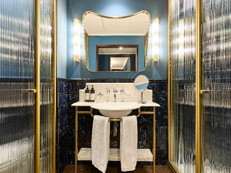 Hotel EspaNa Ocean Drive image