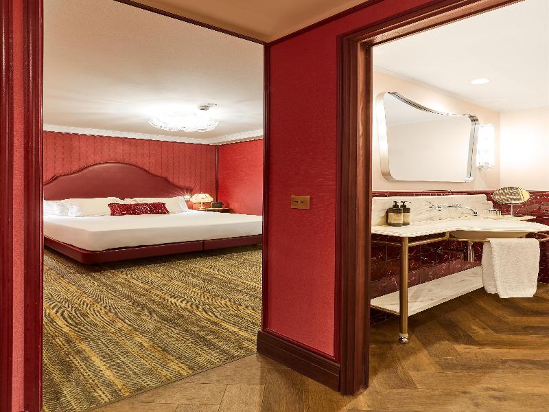 España Ocean Drive Newly Renovated image