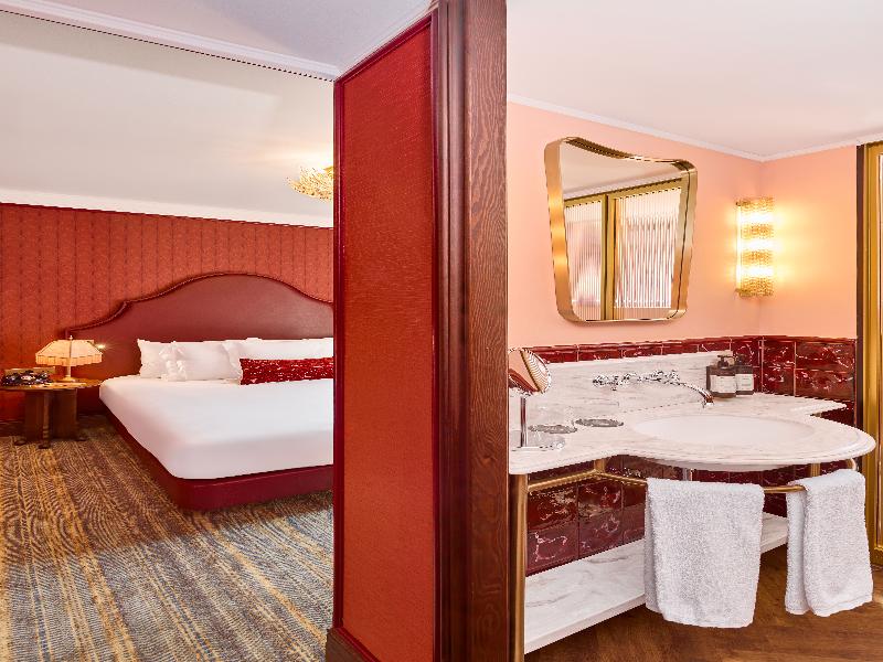 Hotel EspaNa Ocean Drive image