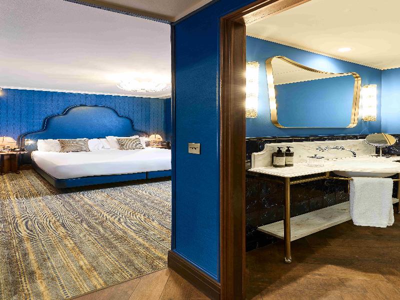 Hotel EspaNa Ocean Drive image