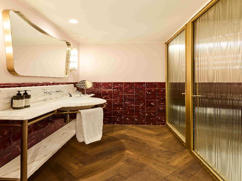 Hotel EspaNa Ocean Drive image