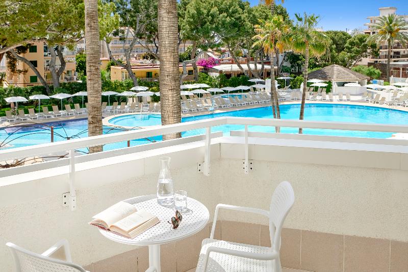 Iberostar Waves Cristina image