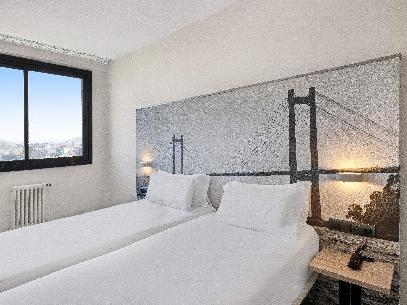 B&B HOTEL Vigo image