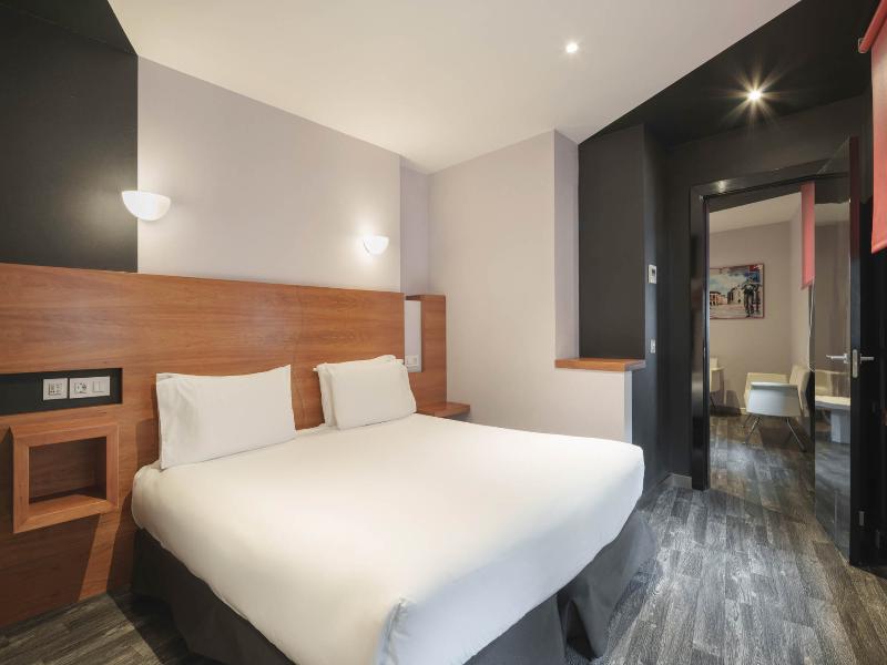 Exe Hotel El Magistral image