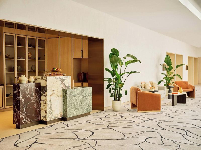 Hotel Arts image