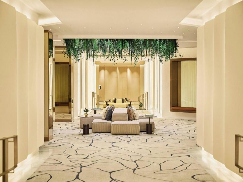 Hotel Arts image