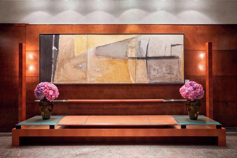Hotel Arts image