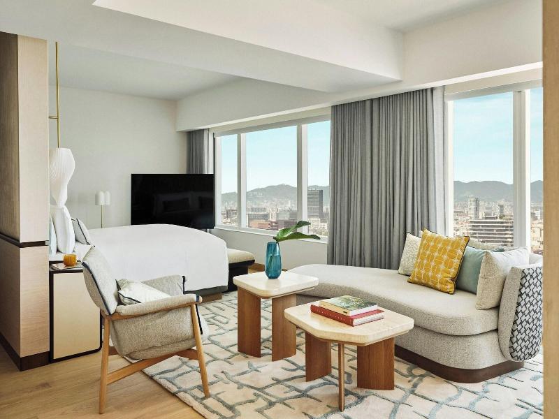 Hotel Arts image