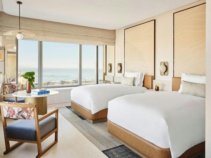 Hotel Arts image