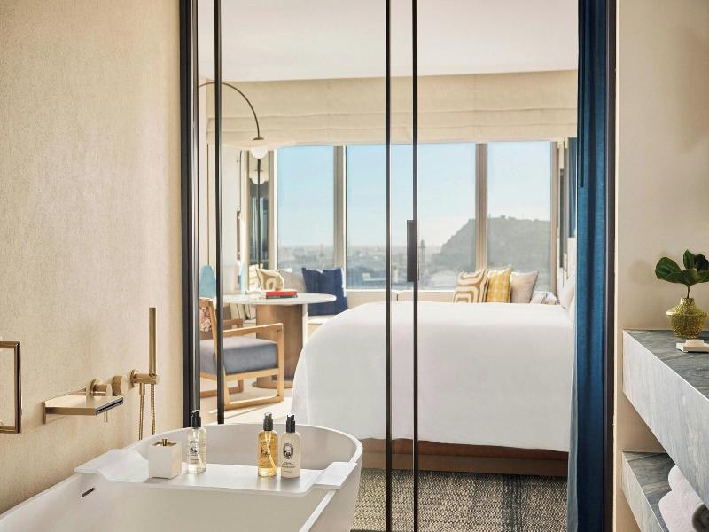 Hotel Arts image
