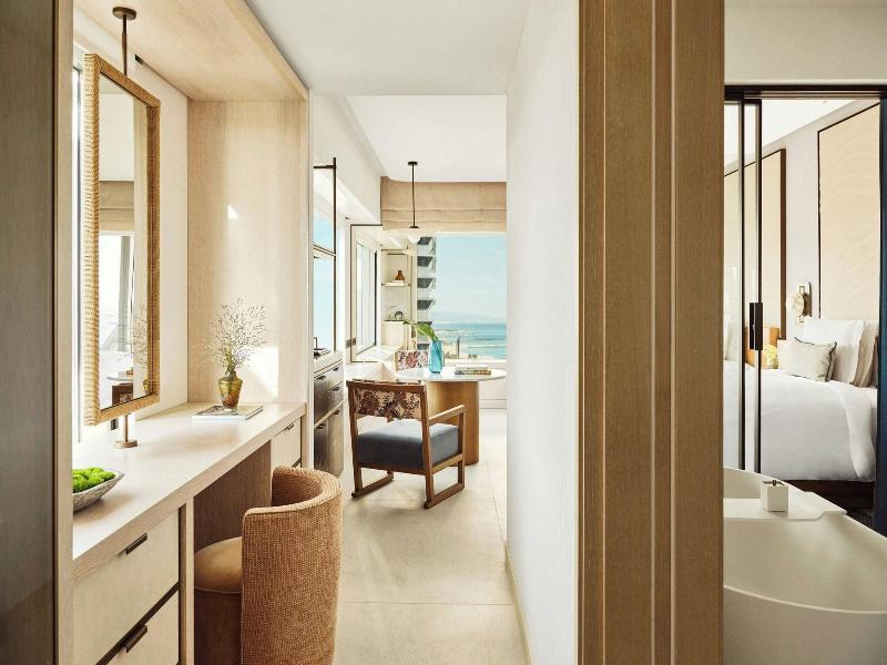 Hotel Arts image