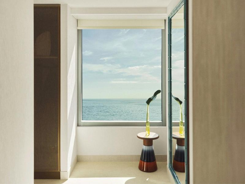 Hotel Arts image