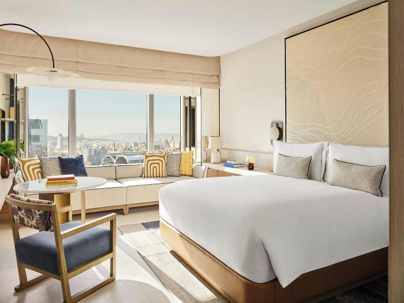 Hotel Arts image