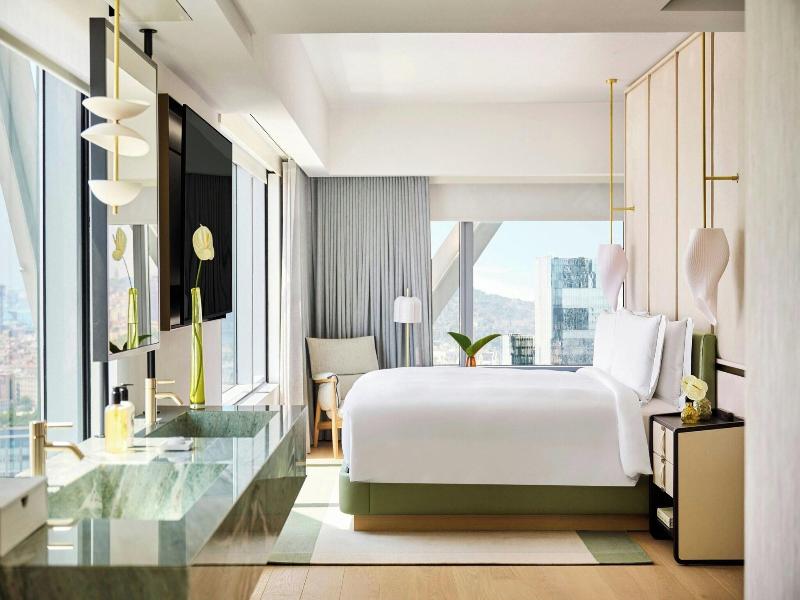 Hotel Arts image