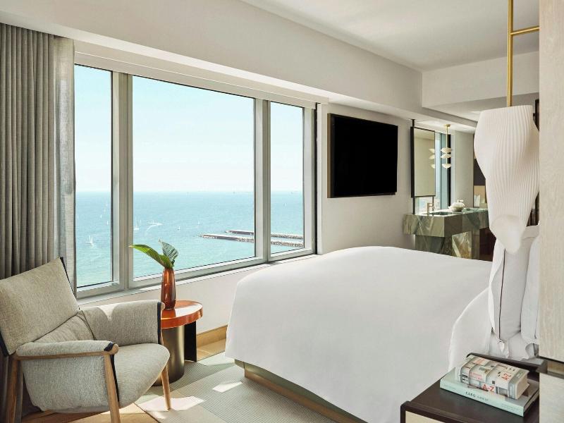 Hotel Arts image