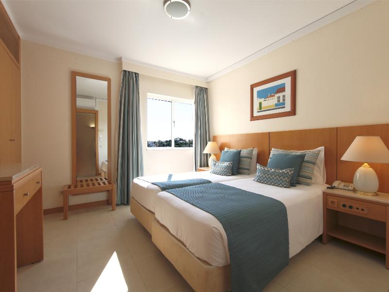Interpass Vauhotel Apartamentos image