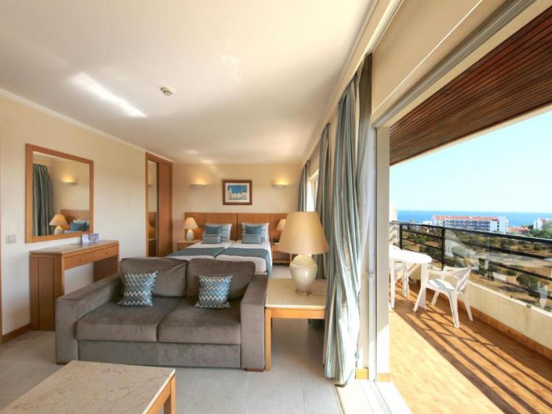 Interpass Vauhotel Apartamentos image