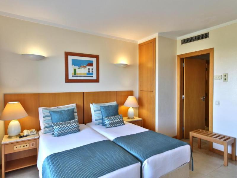 Interpass Vauhotel Apartamentos image