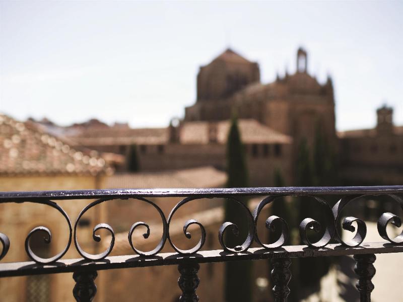 NH Collection Salamanca Palacio de Castellanos image