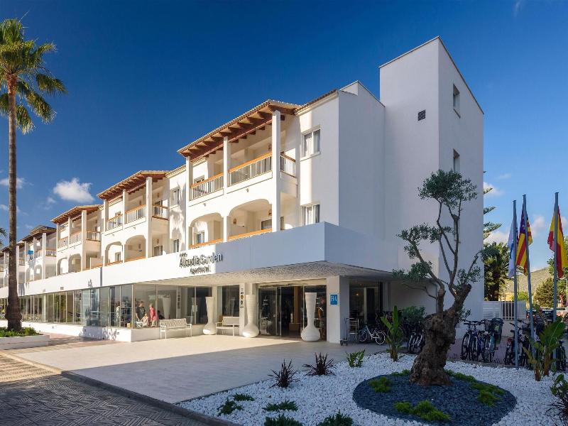 Alcudia Garden image