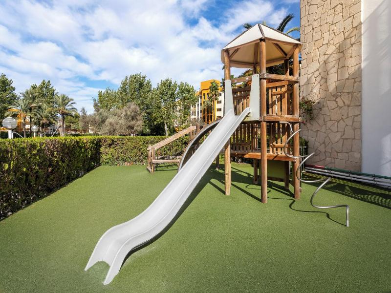 Alcudia Garden image