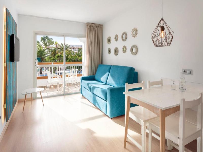Alcudia Garden image