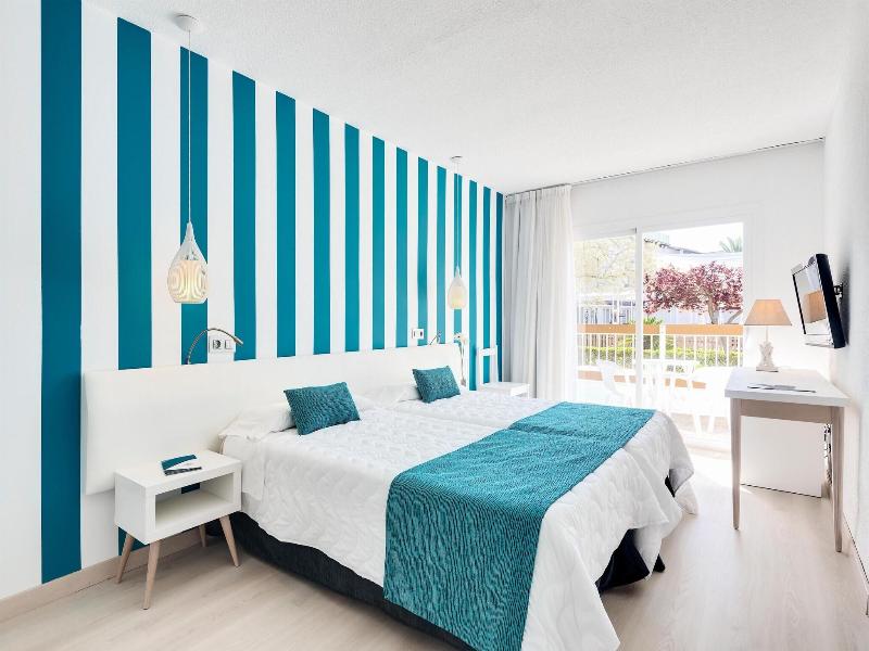 Alcudia Garden image