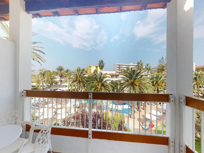 Alcudia Garden image