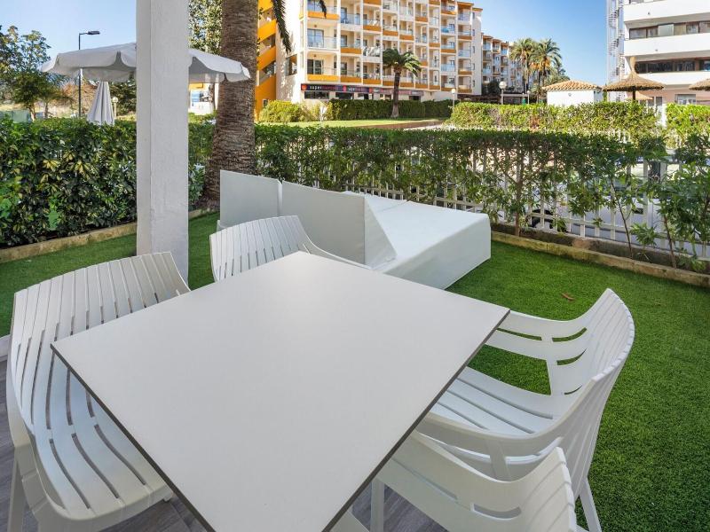 Alcudia Garden image