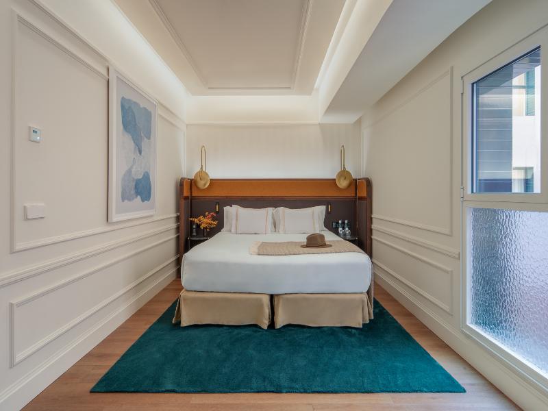 Only YOU Hotel Valencia image