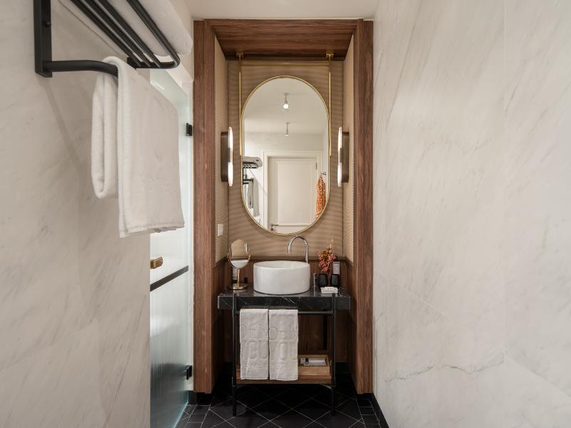 Only YOU Hotel Valencia image