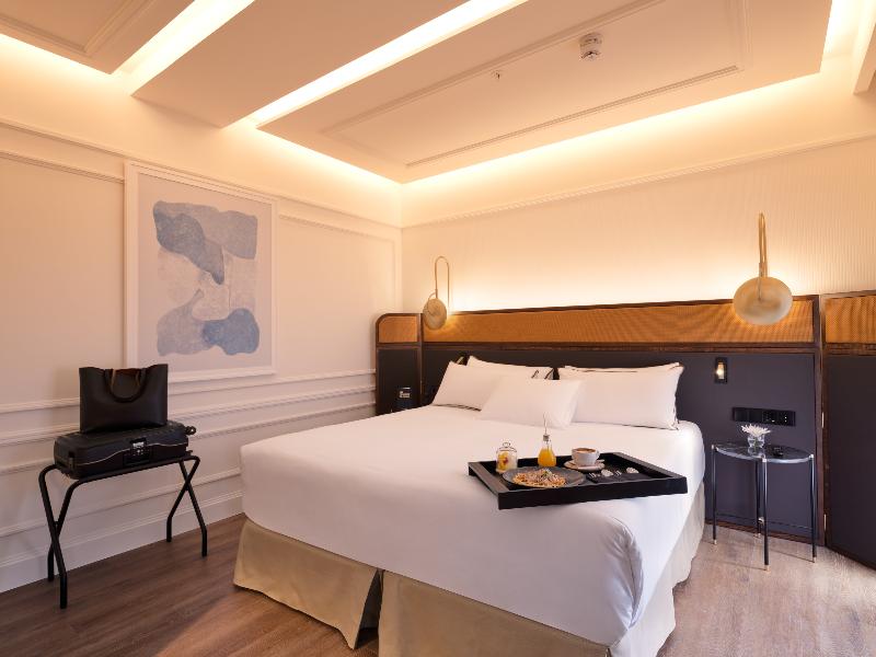 Only YOU Hotel Valencia image
