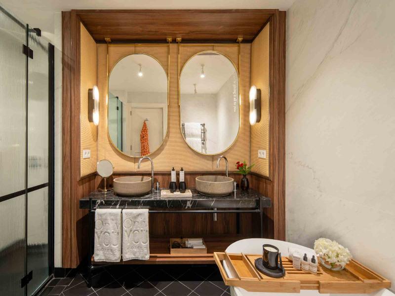 Only YOU Hotel Valencia image