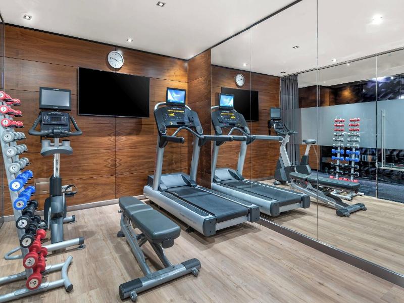 AC Barcelona Victoria Suites image