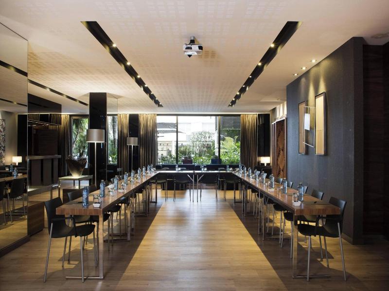 AC Barcelona Victoria Suites image