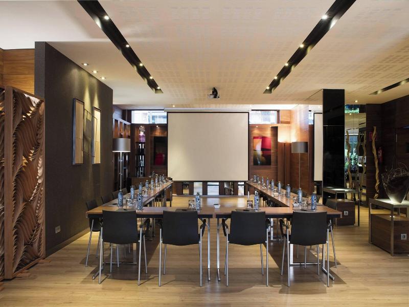 AC Barcelona Victoria Suites image