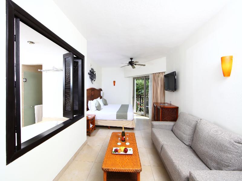 Sandos Caracol Nature Resort & Water Park All Incl image