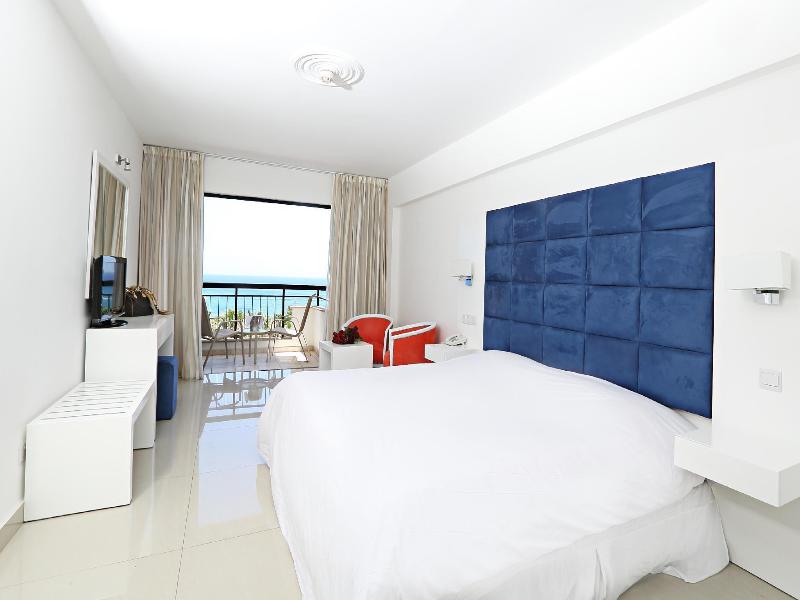 Anastasia Hotel Apartments image