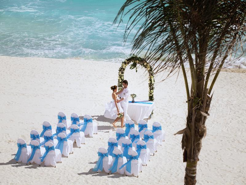 Occidental Tucancun image
