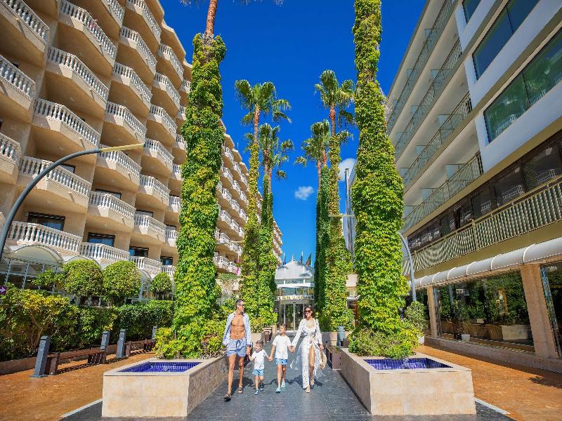 Hotel Servigroup Papa Luna image
