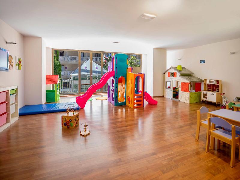Hotel Servigroup Papa Luna image