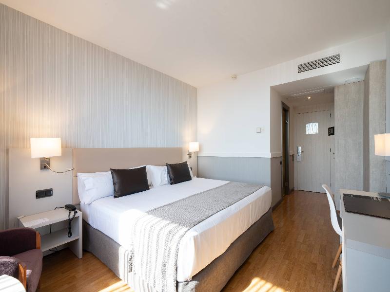 Catalonia Gran Hotel Verdi image