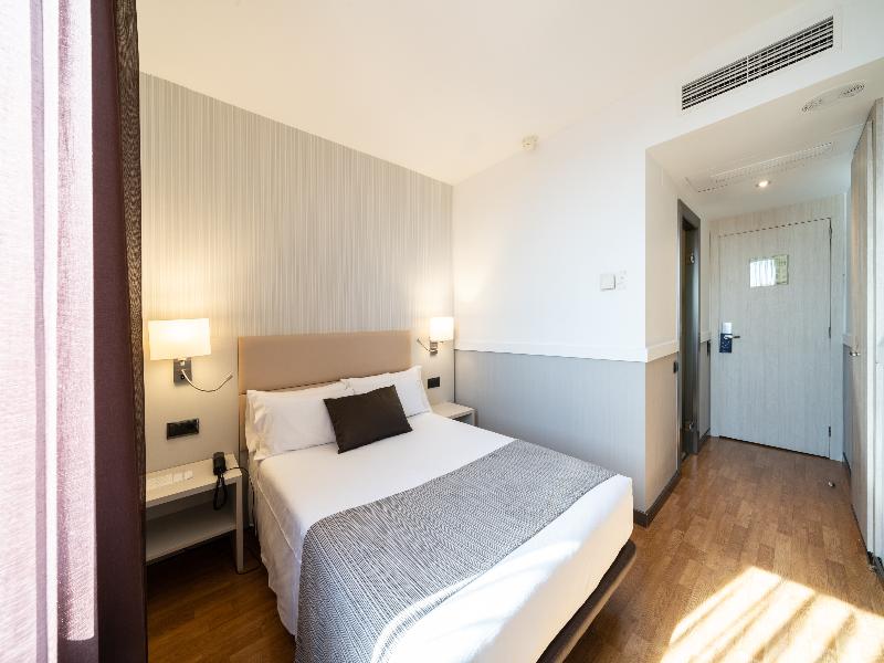 Catalonia Gran Hotel Verdi image