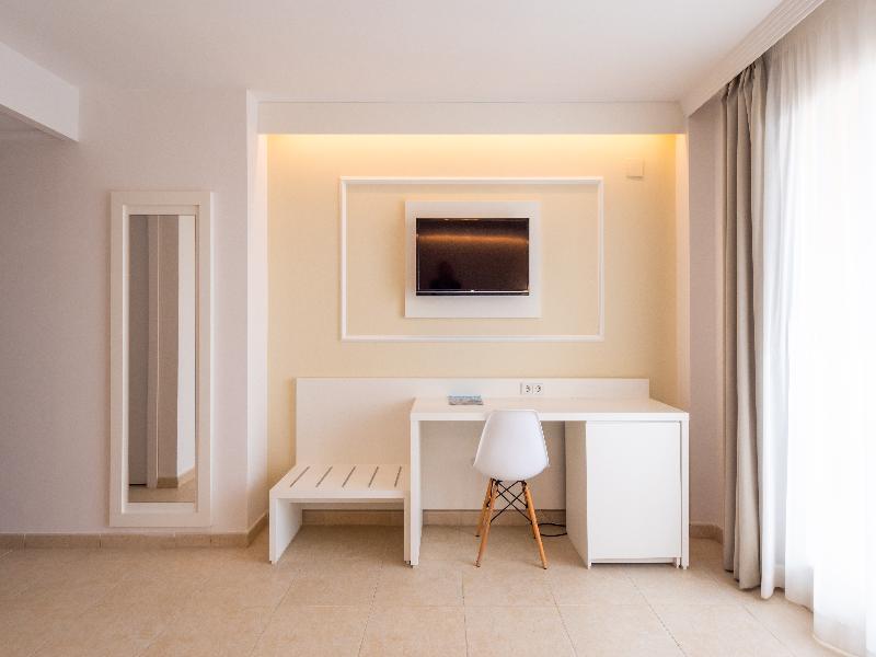 Gran Hotel Peñiscola image
