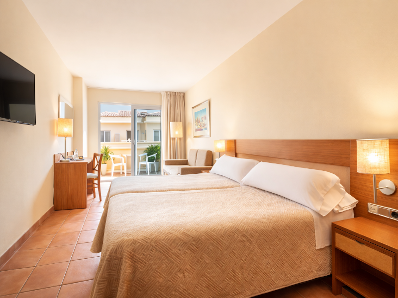 RH Casablanca Suites image