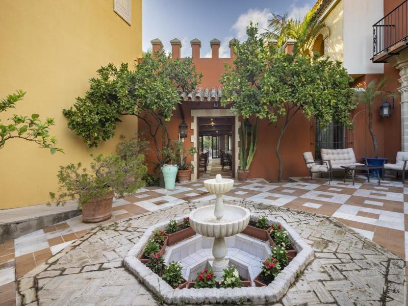 Soho Boutique Vistahermosa image